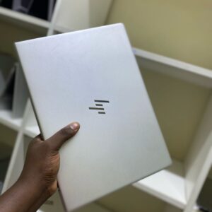 Hp EliteBook 830 G5 Core i7 Intel 8th Gen 16GB RAM 512GB SSD - 13" inches screen size Non - Touch  - Certified Refurbished