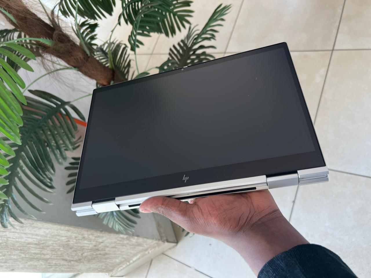 Hp Elite Book 830 G9 12TH Generation 16gb ram 512gbssd x360 2in1 Touch 13.3" inches screen size - Certified Refubished - Image 2