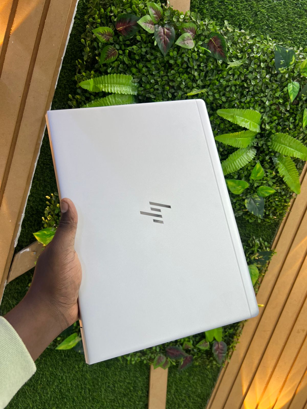 Hp Elite Book 830 G6 Core i5 8th Generation 8gb ram 256gbssd 13.3" Touch screen size - Certified Refubished