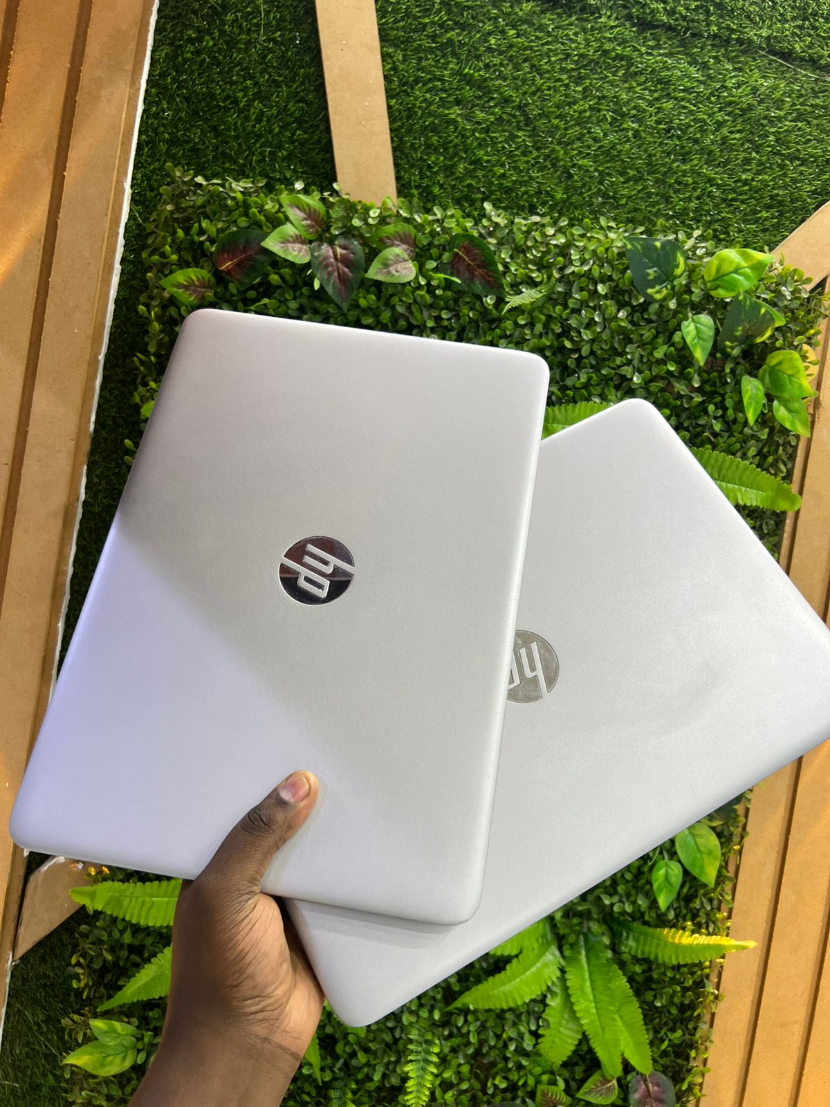 Hp EliteBook 840 G3 Core i5 Intel 6th Gen 8GB RAM 256GB SSD - Non-Touch screen - Refurbished
