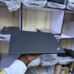 Lenovo x1 Carbon Core i5 Intel 8th Gen 8GB RAM 256GB SSD - Refurbished