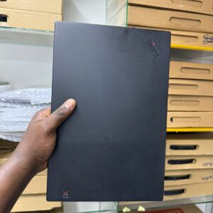 Lenovo x1 Carbon Core i7 Intel 8th Gen 16GB RAM 512GB SSD Touchscreen - Refurbished