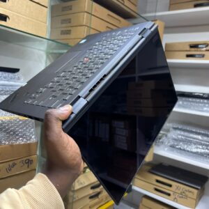 Lenovo X1 Yoga Core i5 Intel 8th Gen 8GB RAM 256GB SSD X360 Touchscreen - Refurbished