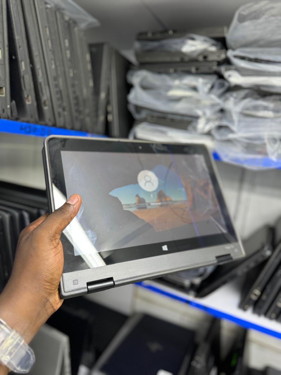 Lenovo Yoga 11e Core i5 7th Generation 8gb ram 256gbssd x360 2 in 1 Touch Screen - Refubished - Image 4