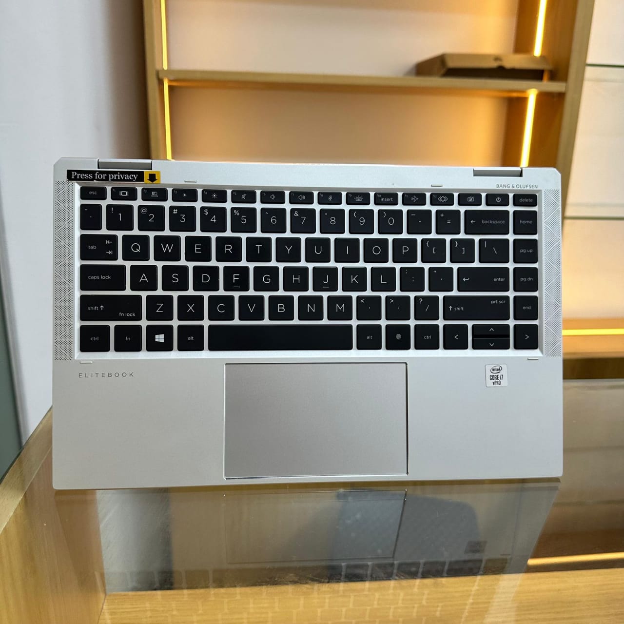 Hp EliteBook 1040 G7 Corei7 10th Generation 16gb ram 512gbssd x360 Touch screen - Certified Refubished - Image 2